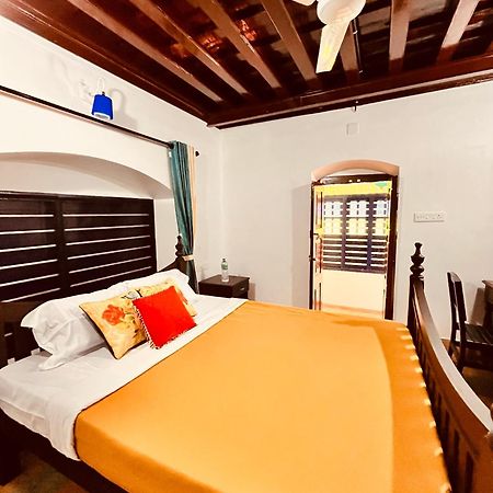 Srivilas Pudunagaram Ngoại thất bức ảnh